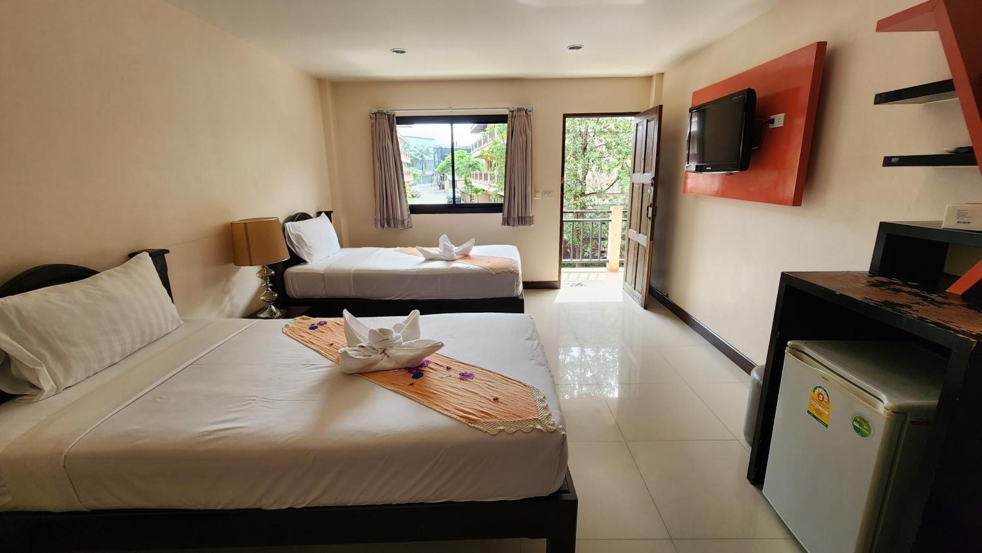 Panupong Hotel Praia Chaweng Exterior foto