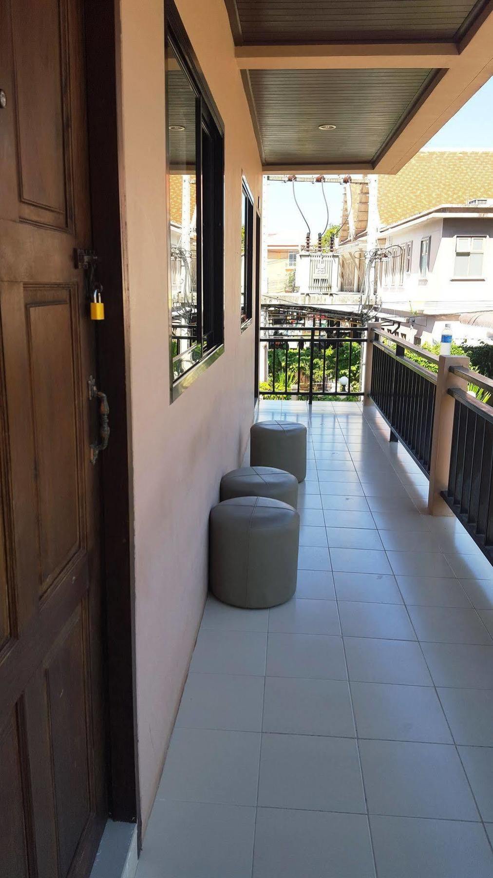 Panupong Hotel Praia Chaweng Exterior foto